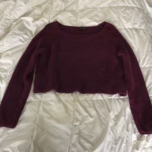 Crop top sweater.